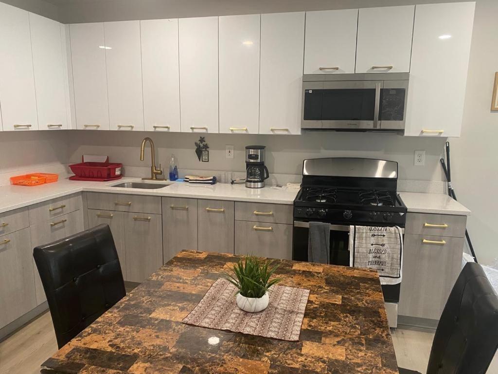 Stylish Room 8Mins To Newark Airport Bagian luar foto